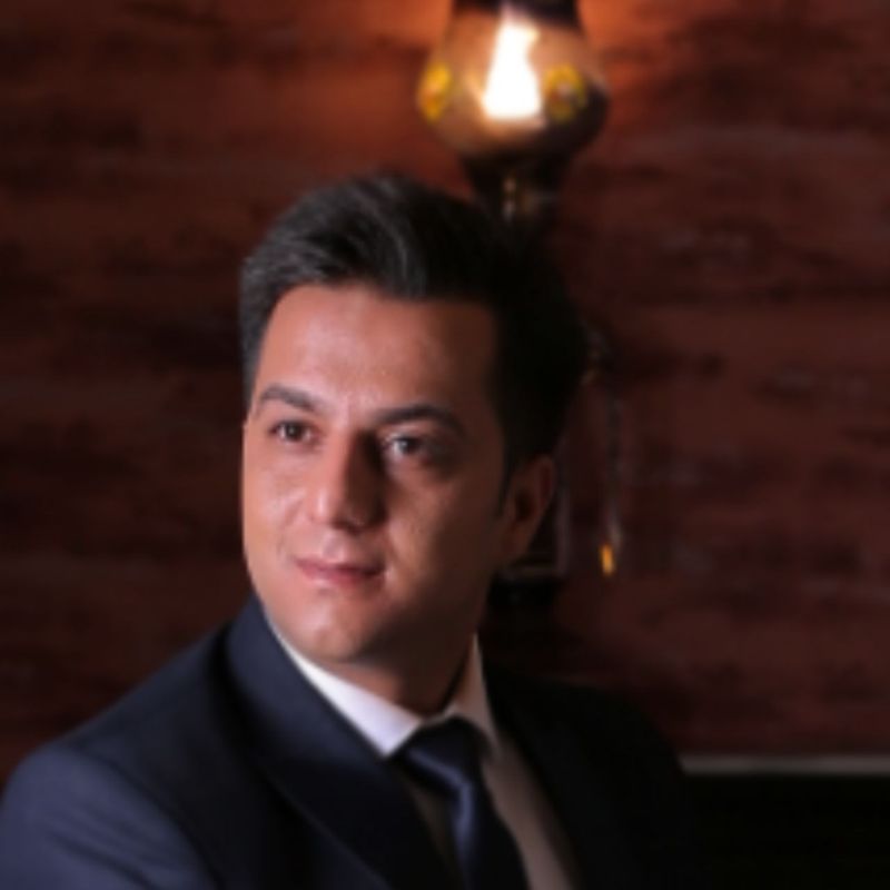 آقای دکتر یادگاری